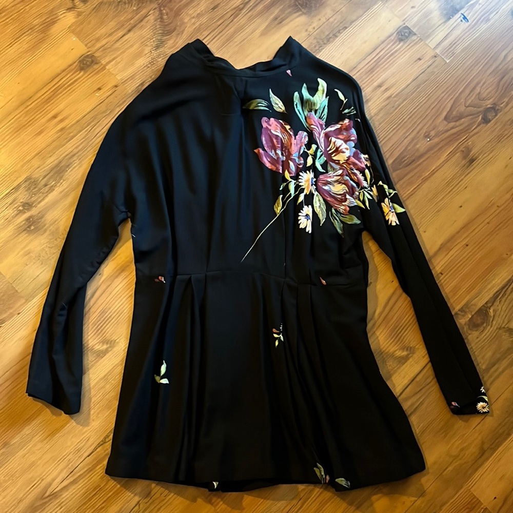 Free People mini dress or tunic black floral M